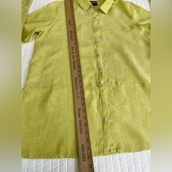 Tahari 100% Linen Roll Tab Sleeves Shirt, vibrant yellowish green color Size L - Picture 4 of 7